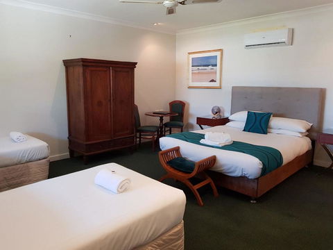Squid\'s Ink Motel - Hobart Tourism 7
