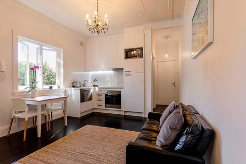 BONDI BEACH PRIME 1 Bedroom + Sunroom - Hobart Tourism 0
