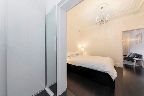 BONDI BEACH PRIME 1 Bedroom + Sunroom - Hobart Tourism 4