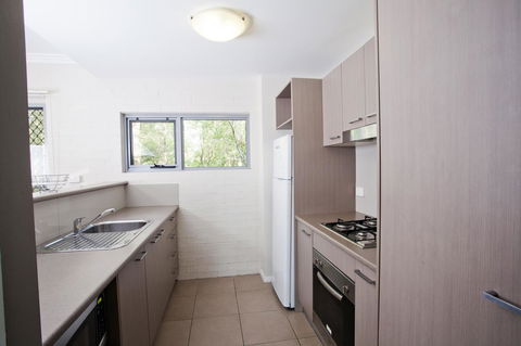 Bluegum Apartments Newcastle - Tourism TAS 5
