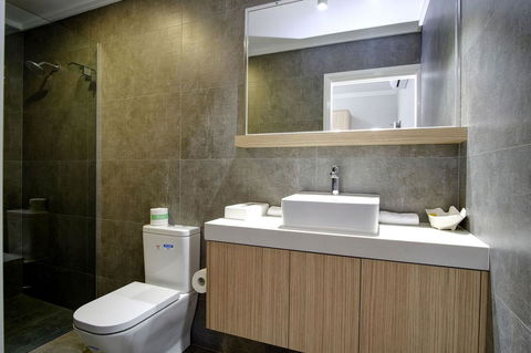 Lakes And Ocean Hotel Forster - Hobart Tourism 24