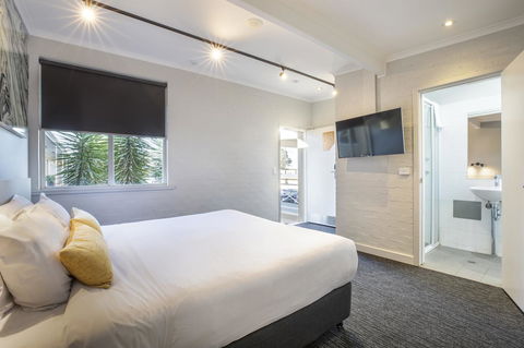 Nightcap At Colyton Hotel - Tourism TAS 36