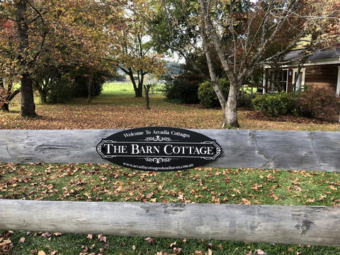 Arcadia - The Barn Cottage & Rosehill Cottage - Hobart Tourism 0