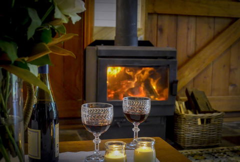 Arcadia - The Barn Cottage & Rosehill Cottage - Hobart Tourism 7