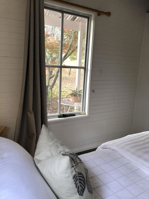 Arcadia - The Barn Cottage & Rosehill Cottage - Hobart Tourism 4
