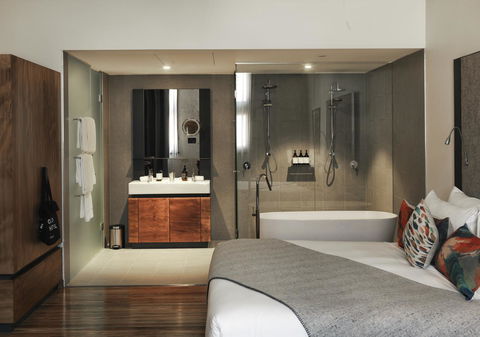 The Old Clare Hotel, Independent Collection By EVT - Tourism TAS 28