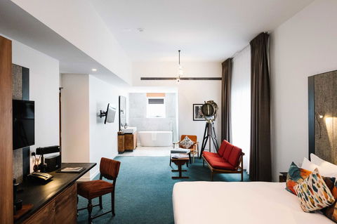 The Old Clare Hotel, Independent Collection By EVT - Tourism TAS 15
