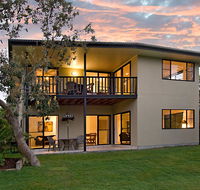 Suranadi Beach House 1 - Hobart Tourism