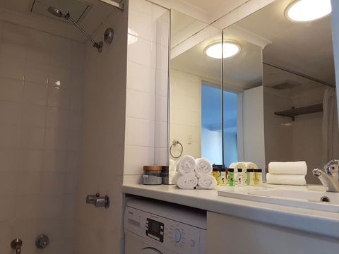 Paxsafe Sydney Hyde Park Budget Apartments - Tourism TAS 11