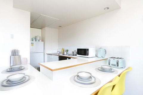 Paxsafe Sydney Hyde Park Budget Apartments - Tourism TAS 6