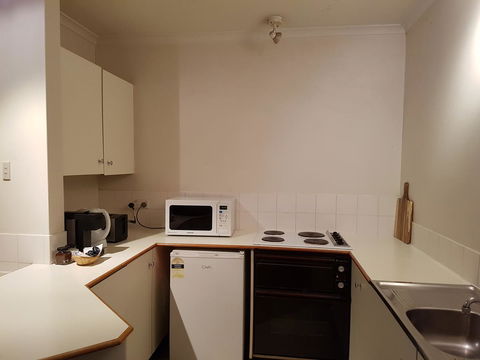 Paxsafe Sydney Hyde Park Budget Apartments - Tourism TAS 24