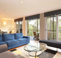 Villa De Saran located within Cypress Lakes - Hobart Tourism