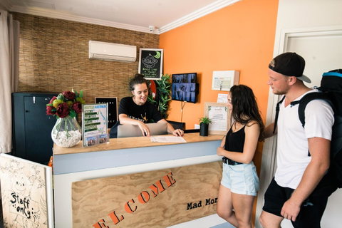 Mad Monkey Broadway - Tourism TAS 10