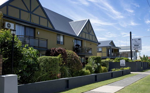 Coastal Bay Motel - Tourism TAS 37