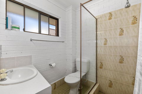 Coastal Bay Motel - Tourism TAS 10
