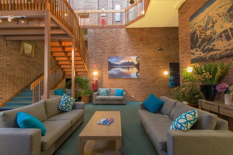 Alpine Gables - Hobart Tourism 4