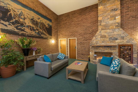 Alpine Gables - Hobart Tourism 5