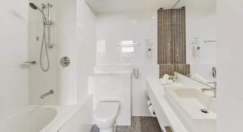 The Sydney Boulevard Hotel - Tourism TAS 6