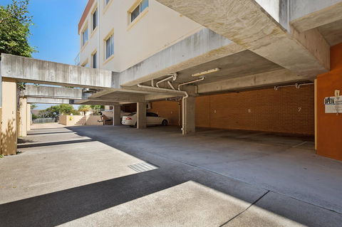 Baywatch Apartments Merimbula - Hobart Tourism 8