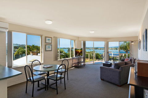 Baywatch Apartments Merimbula - Hobart Tourism 19