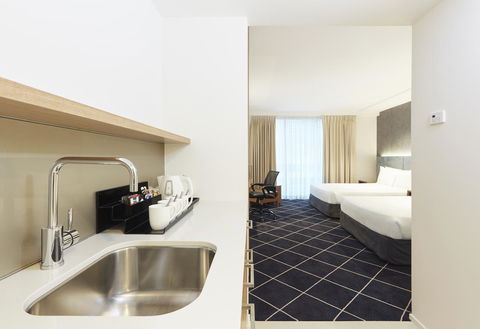 Furama Darling Harbour - Tourism TAS 38