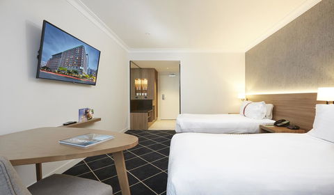 Furama Darling Harbour - Tourism TAS 9