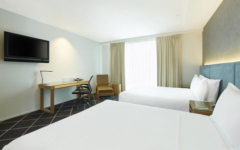 Furama Darling Harbour - Tourism TAS 11