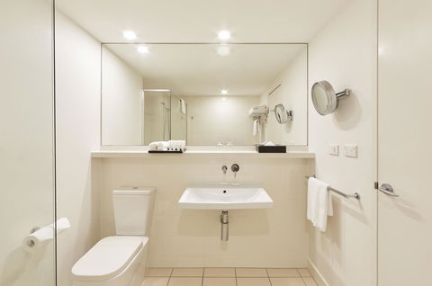 Furama Darling Harbour - Tourism TAS 34