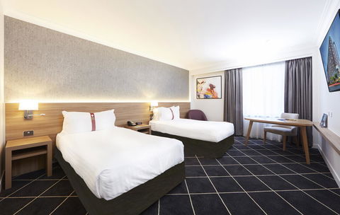 Furama Darling Harbour - Tourism TAS 4