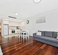 Cosy Apartment in Central Sydney - Tourism TAS