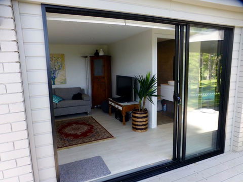The Retreat At Palm Beach - Tourism TAS 9