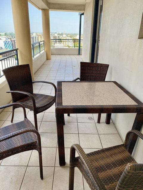 Castle Serviced Apartments - Tourism TAS 9