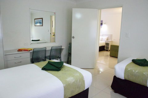 Bay Motel - Hobart Tourism 19