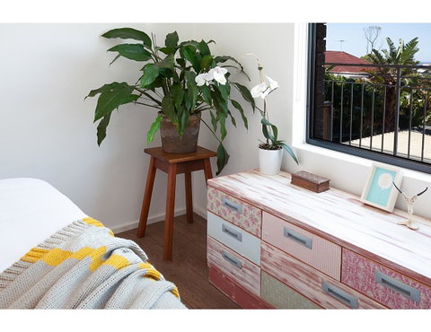 Ocean Views And Sea Breezes Over Bondi Beach - Tourism TAS 14