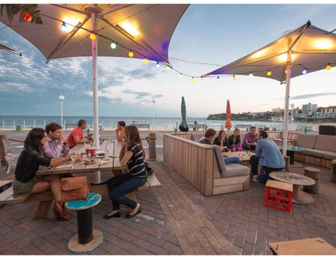Ocean Views And Sea Breezes Over Bondi Beach - Tourism TAS 20