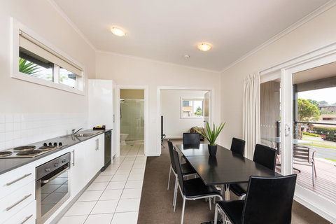Horizon Holiday Apartments - Hobart Tourism 0