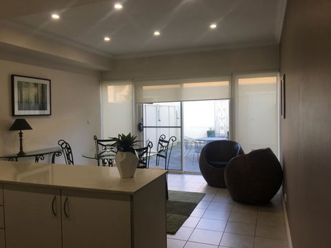 Travers Street Apartment - Tourism TAS 3