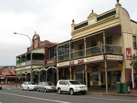 Red Waratah - Tourism TAS 17