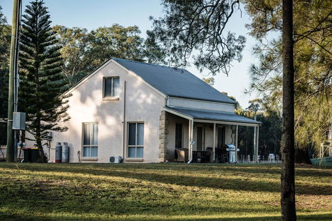 Madigan Wine Country Cottages - Hobart Tourism 38