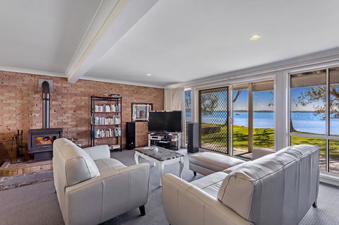 Foreshore Drive, 123, Sandranch - Tourism TAS 1