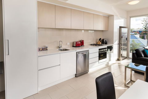 Hamilton Executive Apartments - Tourism TAS 40