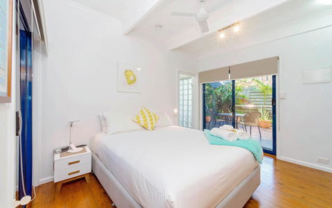 Coast Yamba - Adults Only - Tourism TAS 2