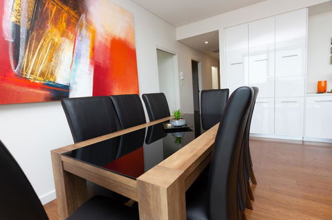 The Penthouse - Tourism TAS 7