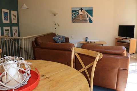 Beaches Apartments Merimbula - Hobart Tourism 9