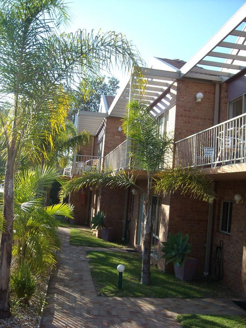 Beaches Apartments Merimbula - Hobart Tourism 3
