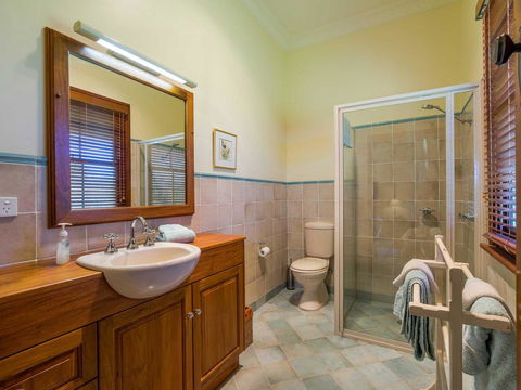 Roscrea Homestead Premier Homestead Accommodation - Hobart Tourism 1