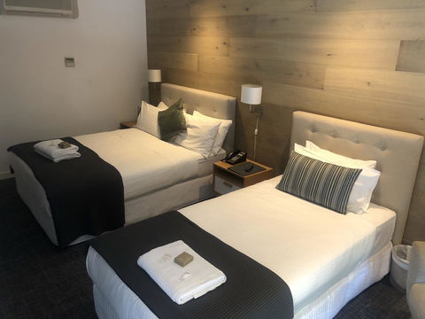 Crown Hotel Surry Hills - Tourism TAS 11