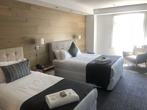 Crown Hotel Surry Hills - Tourism TAS 17