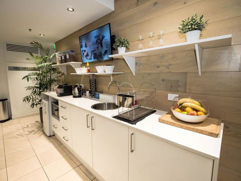 Crown Hotel Surry Hills - Tourism TAS 4