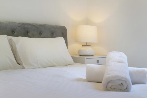 Luxury Home Hotel Next To Darling Harbour - Tourism TAS 7